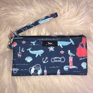 Scout wristlet wallet